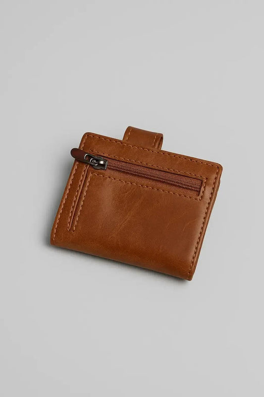 Tan Leather Cardholder – Compact, Secure & Everyday Chic